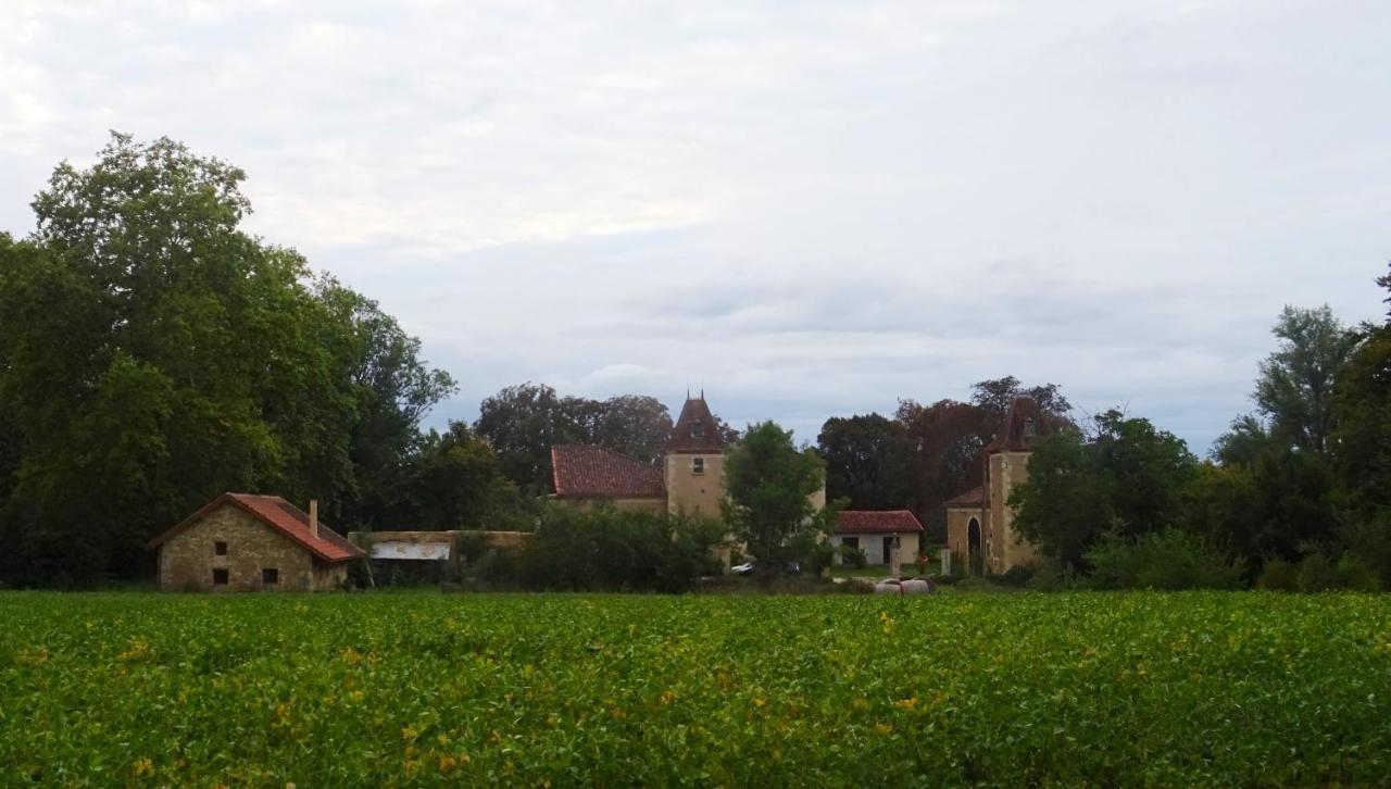 Le Gite De Gracio Vic-Fezensac Bagian luar foto